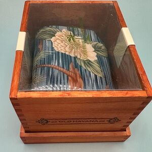 Tommy Bahama Blue Floral Tie Elegant Accessories